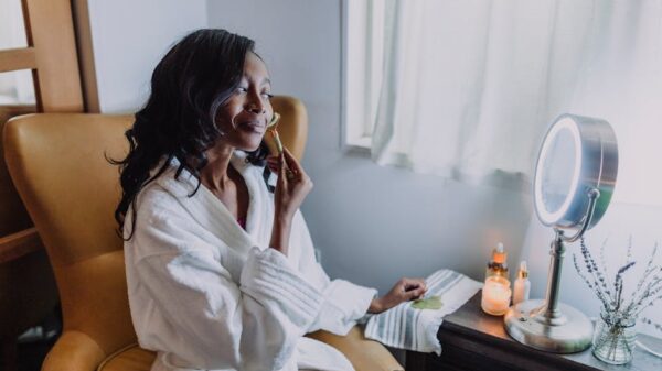 7 Natural Ways to Get Glowing Skin Backed by Science